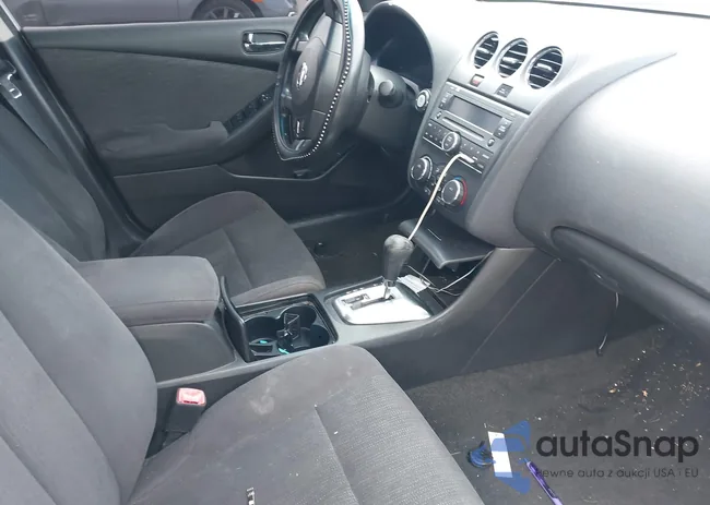 1N4AL2AP7BC173380: 42776378