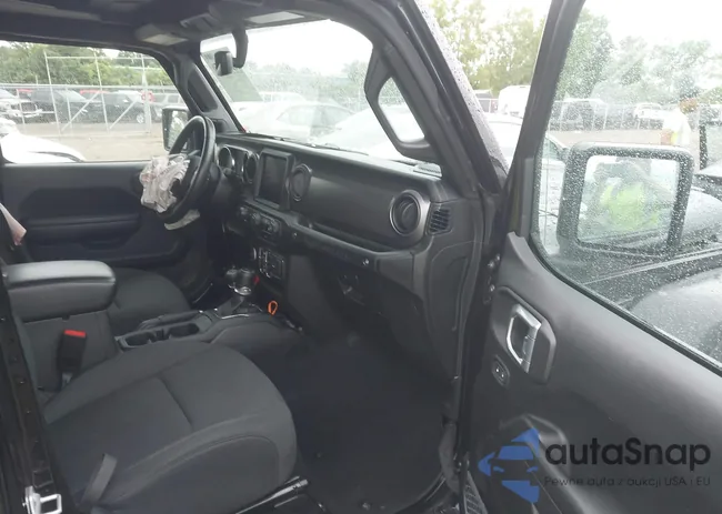 1C4HJXDN9MW715179: 42776550