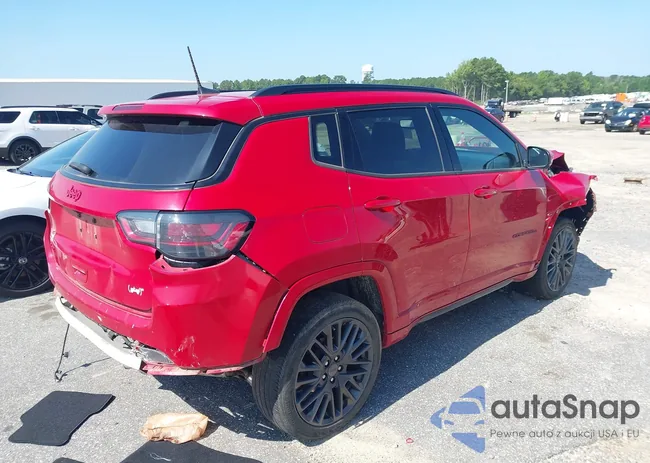 3C4NJDCB5NT233194: 42776577