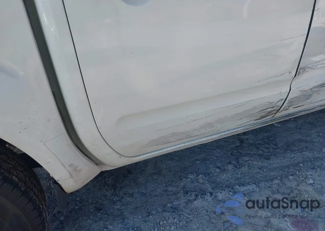 1N6AD0ER7JN756670: 42775736