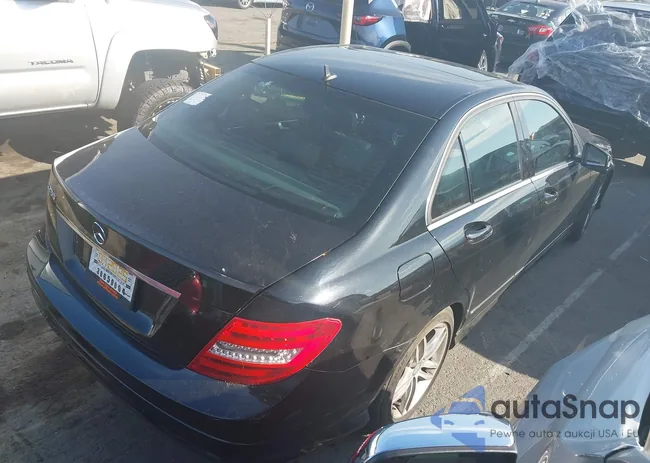 WDDGF4HB2DA805983: 42775880