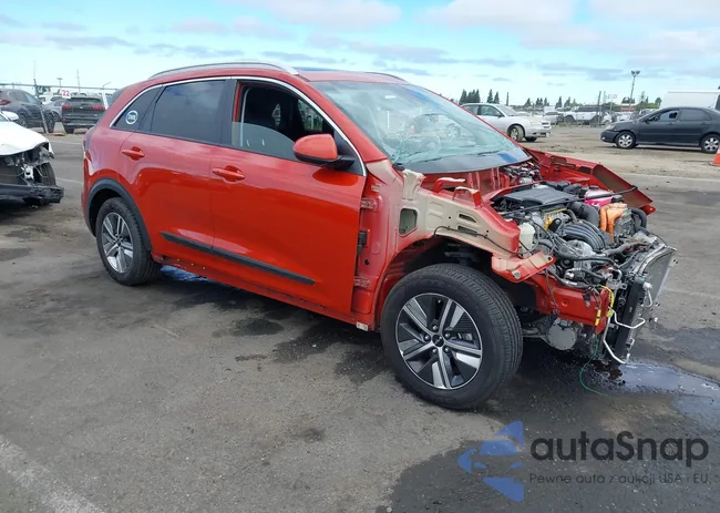 KNDCB3LC5N5545751: 42777006