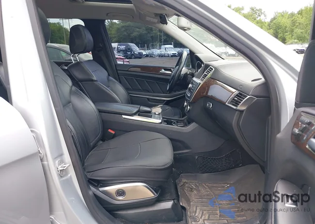 4JGDF7CE1DA122099: 42777008