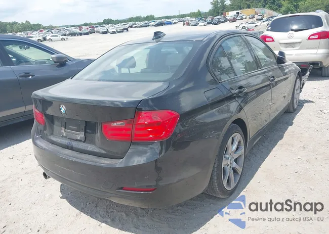 WBA3B1G58FNT07651: 42777084