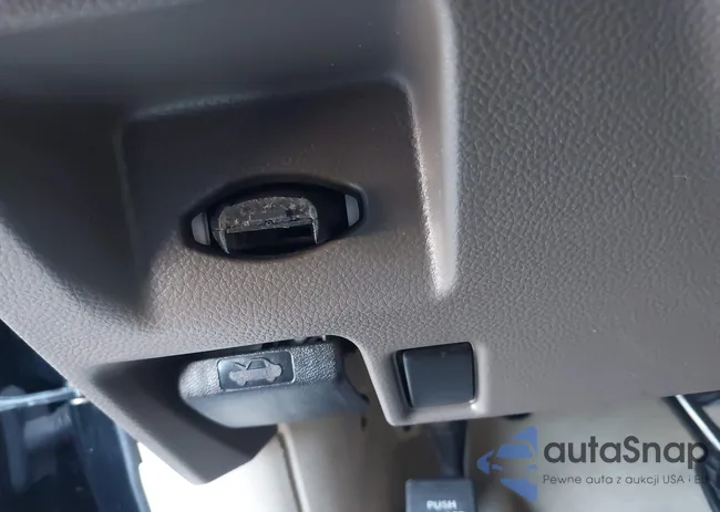 JNKBV61FX8M257749: 42777143