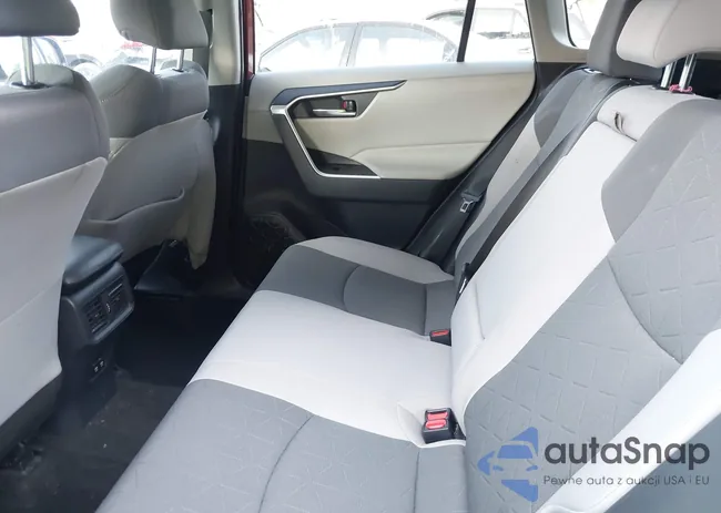 2T3RWRFV8KW024302: 42777287