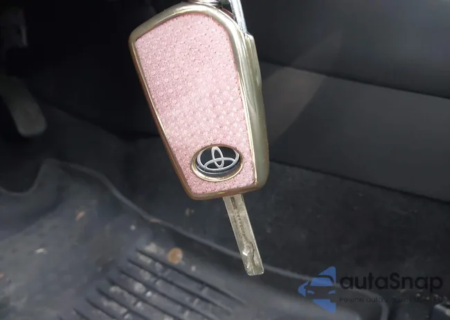 JTDBDMHE7P3001997: 42777334