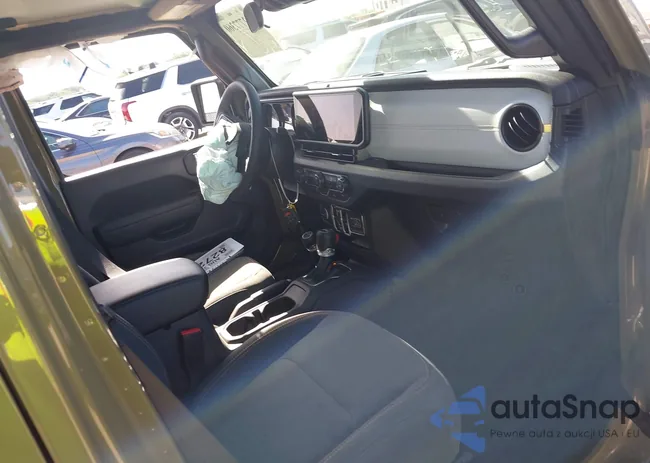 1C4PJXDN4SW545189: 42777360