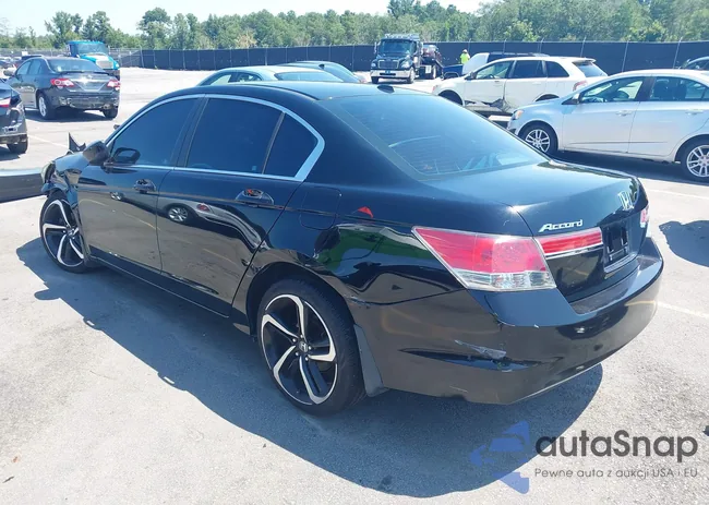 1HGCP2F85CA091428: 42777521