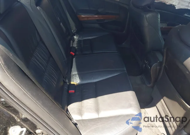 1HGCP2F85CA091428: 42777521