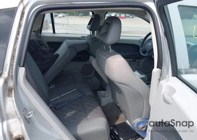 1B3HB28B37D376551: 42777545