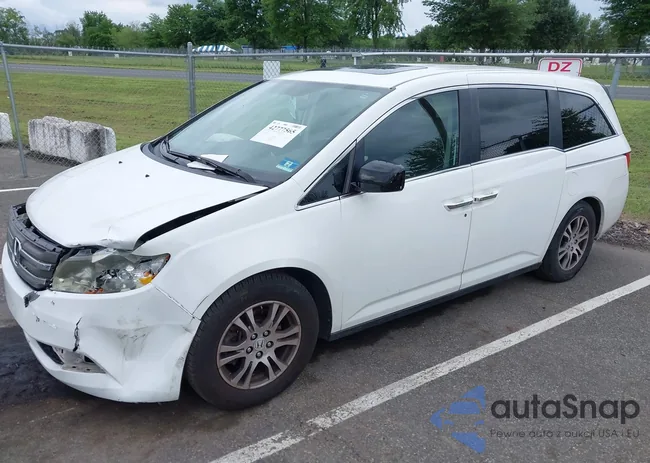 5FNRL5H60CB070401: 42777565