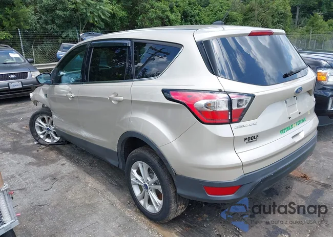 1FMCU0GD7HUC92563: 42777569