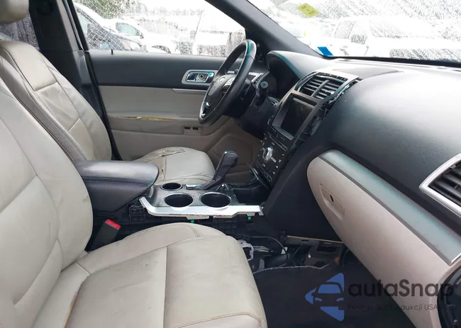 1FM5K7F82GGA77567: 42776704