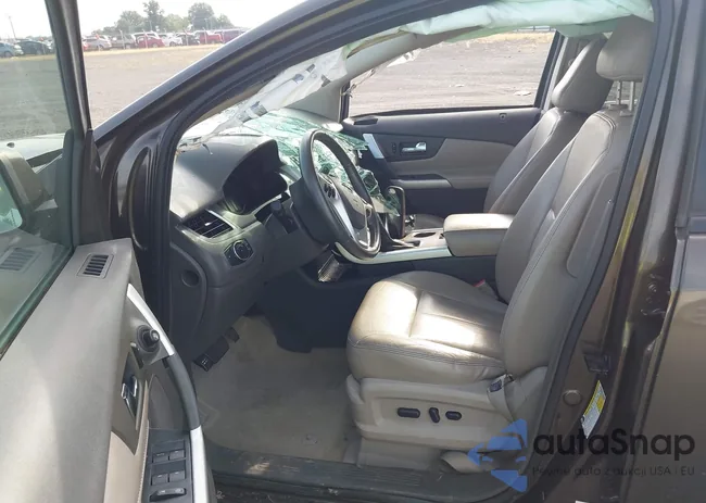 2FMDK3JC2BBA63202: 42776728