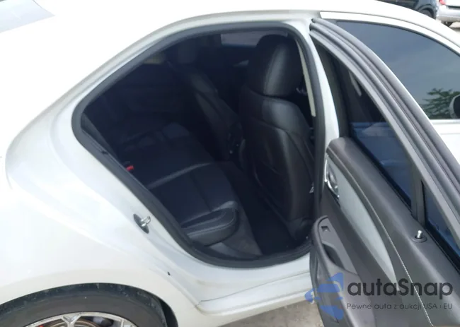 1G6AH5RX7F0127401: 42776881