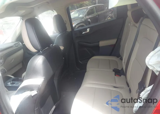 1FMCU9J98LUA53931: 42776921