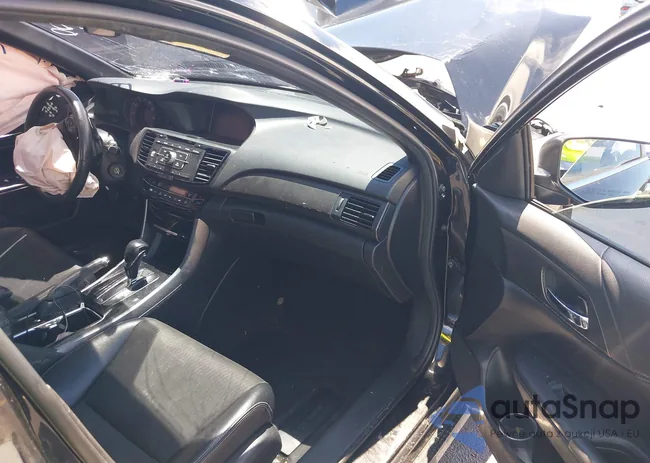 1HGCR2F54HA300973: 42776986