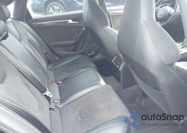 WAUKGAFL5DA085460: 42776987