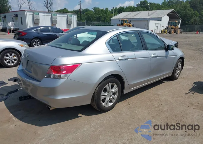 1HGCP2F4XAA098059: 42778264