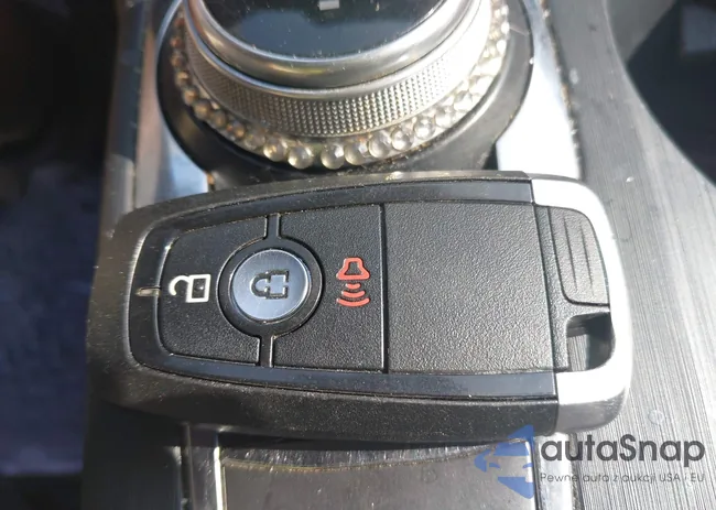 1FMCU9G62LUA27631: 42777751