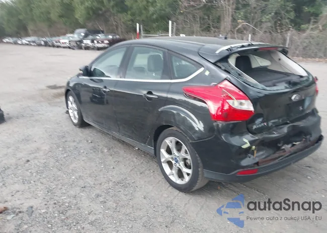 1FAHP3M2XCL101437: 42777808