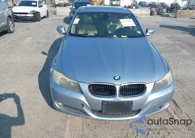 WBAPH775X9NM28592: 42777813