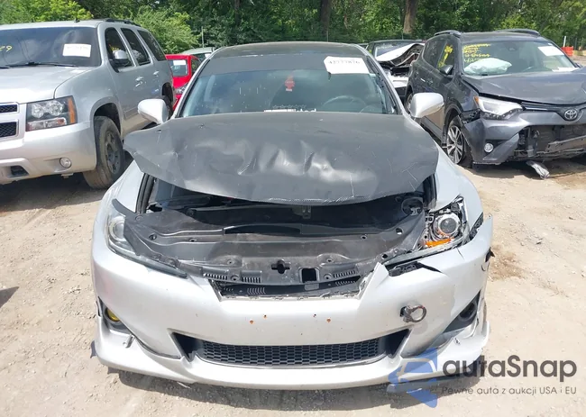 JTHCF5C2XB5046591: 42777876