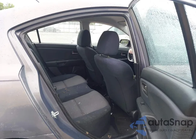 JM1BK32F671753302: 42779045