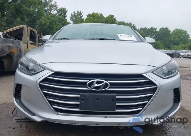 5NPD84LF8JH238006: 42779238