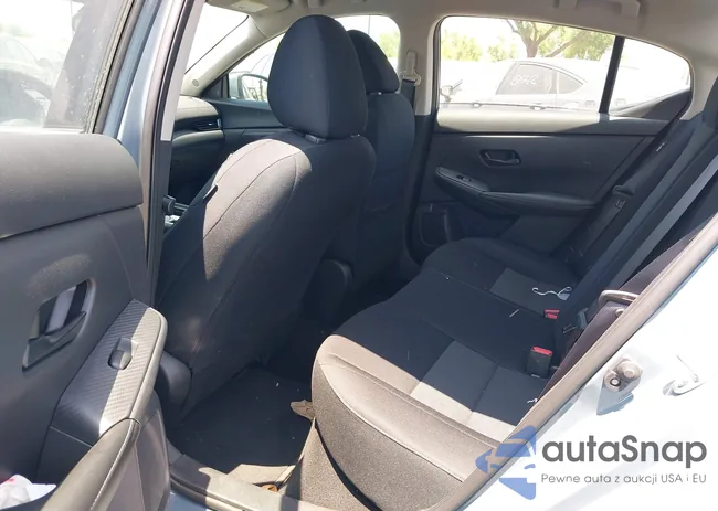 3N1AB8CV5RY240848: 42779284