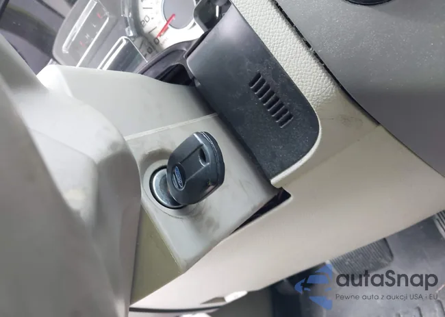 1FMJK1H52CEF11670: 42779285