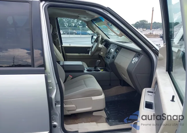 1FMJK1H52CEF11670: 42779285