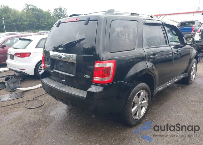 1FMCU9EG3CKA74318: 42779491