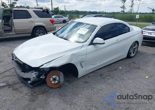 WBA4Z5C59JEA32798: 42779509