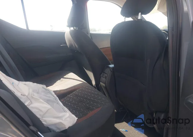 3N1CP5DV7ML497118: 42779531