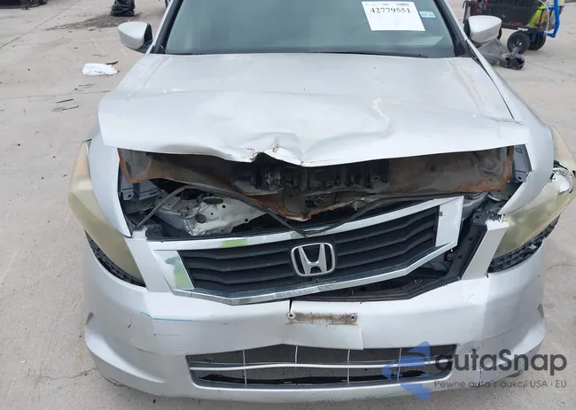 1HGCP2F80AA110013: 42779551