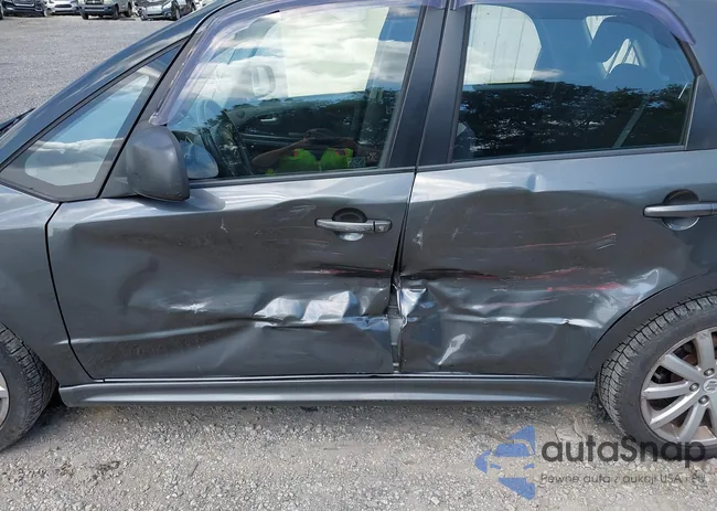 JS2YA5A94A6300686: 42779584