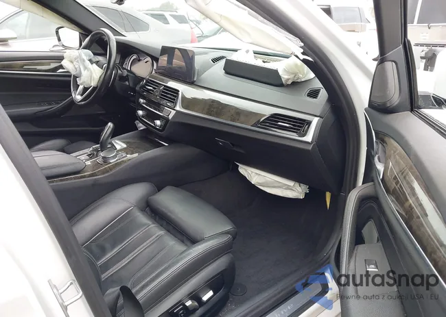 WBAJA9C58JB034140: 42778931