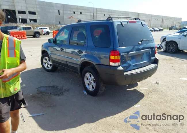 1FMYU031X5KC50879: 42780255