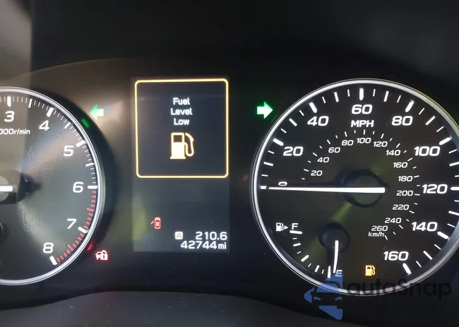 4S4WMAKD3P3409943: 42780287