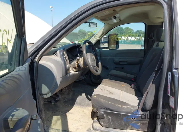 1GCEC140X8Z238586: 42780295