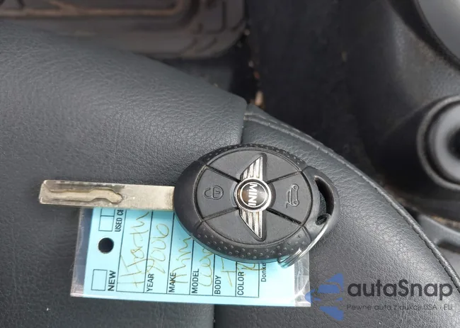 WMWRC33556TK72619: 42780333