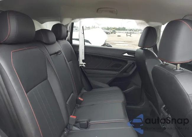 3VV5B7AX6RM234966: 42780418