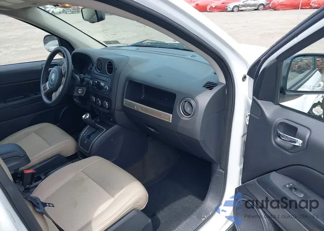 1C4NJDBB1HD135386: 42780470