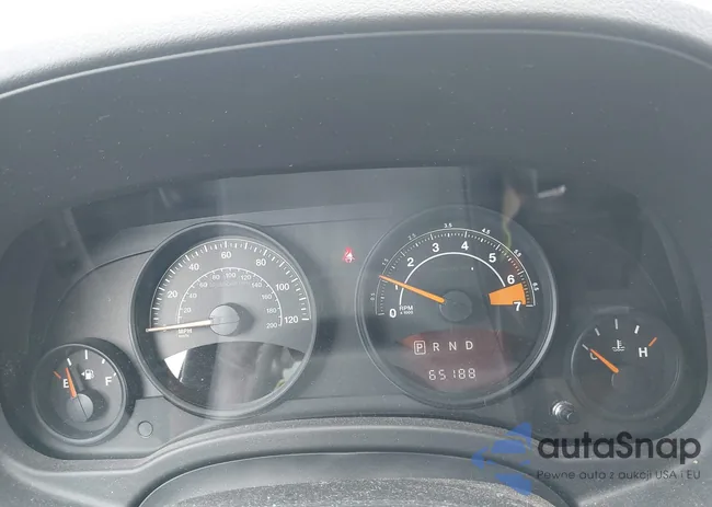 1C4NJDBB1HD135386: 42780470