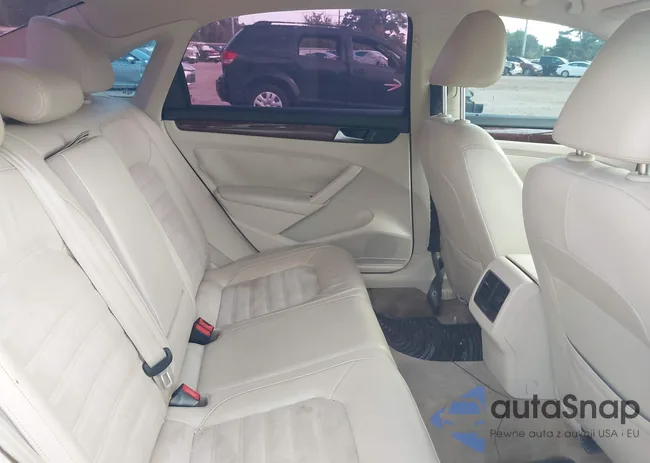 1VWCH7A30DC077721: 42779703