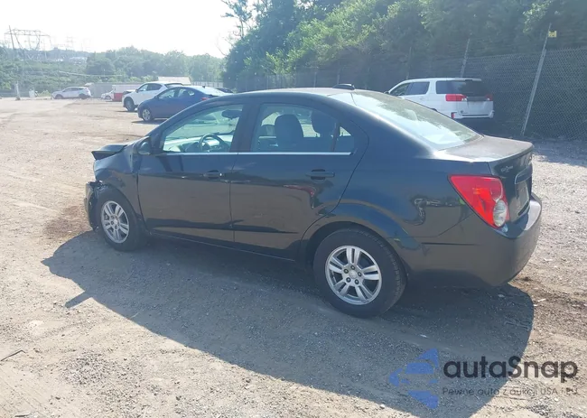 1G1JC5SH4F4187569: 42779733