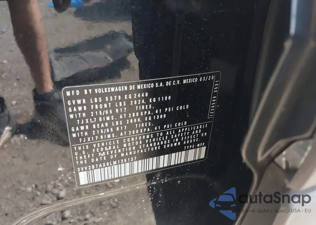 3VV2B7AX6LM135137: 42779769