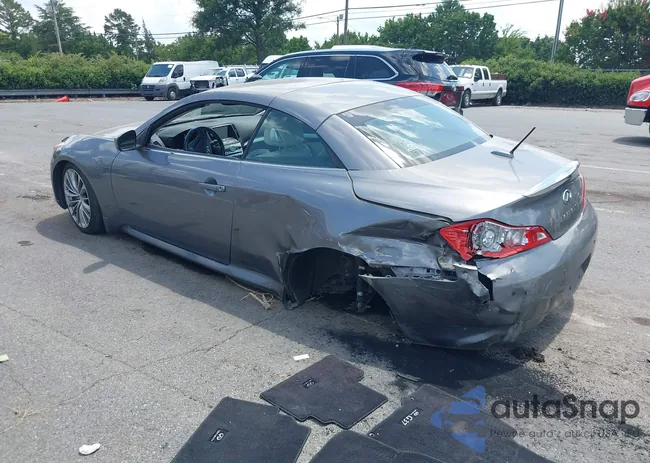 JN1CV6FE4DM230405: 42779773